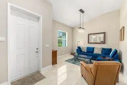 Residence photo 13