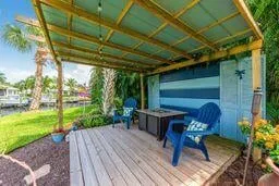 Residence photo 24