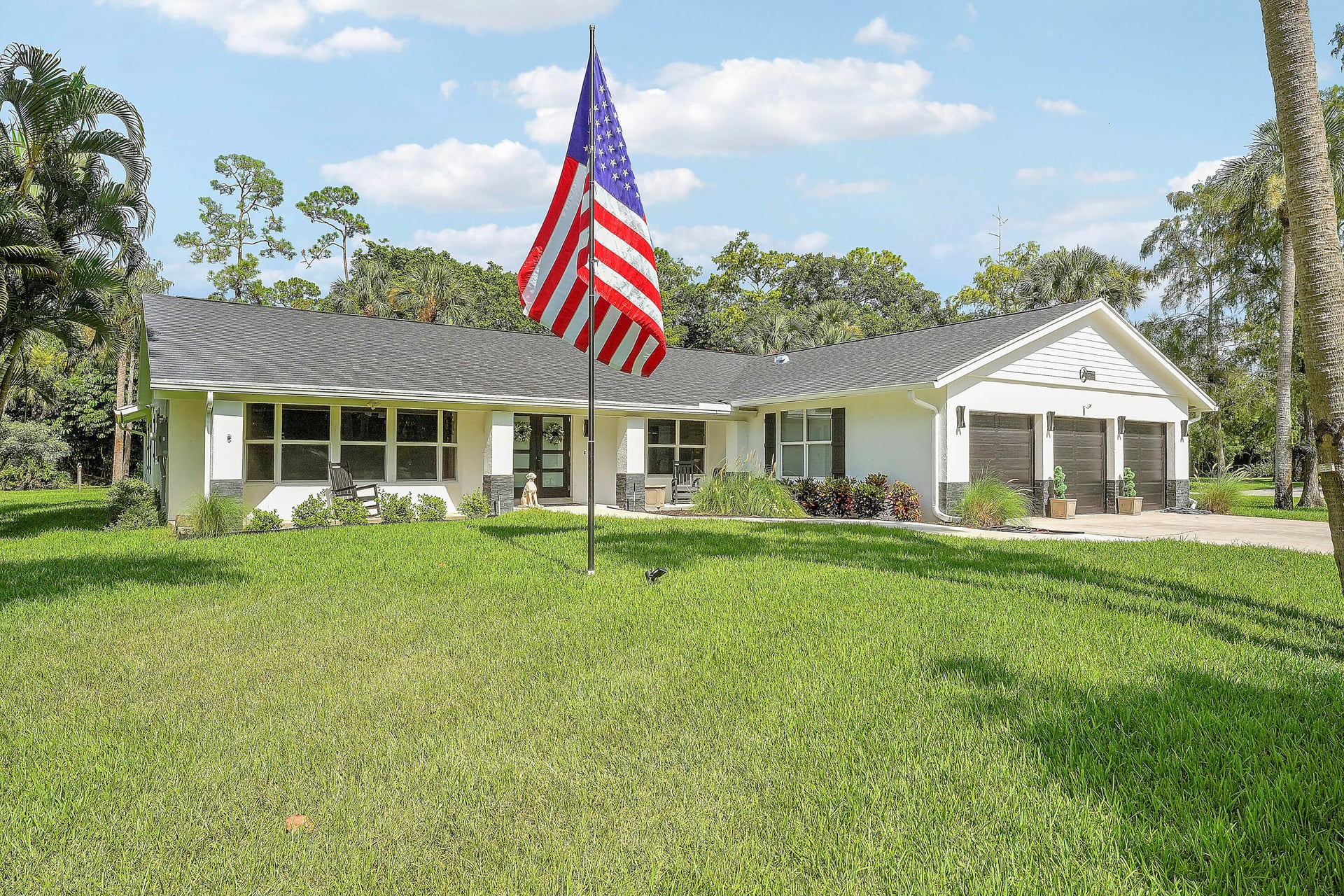  Residence photo 56