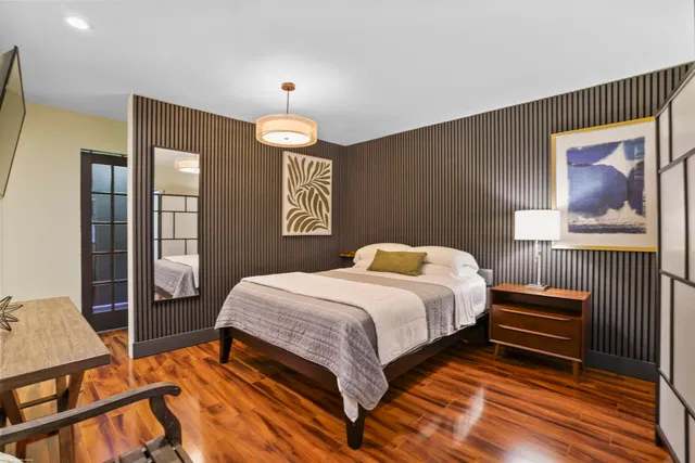 Unit 6-201 photo 26