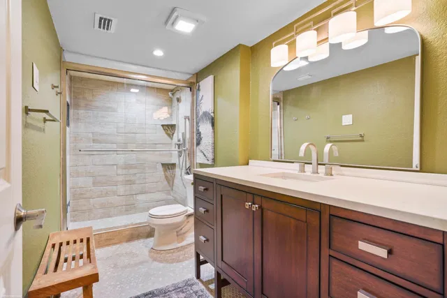 Unit 6-201 photo 27