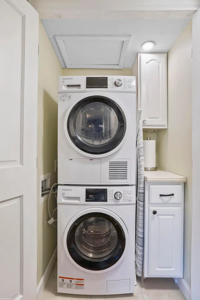 Unit 6-201 photo 33