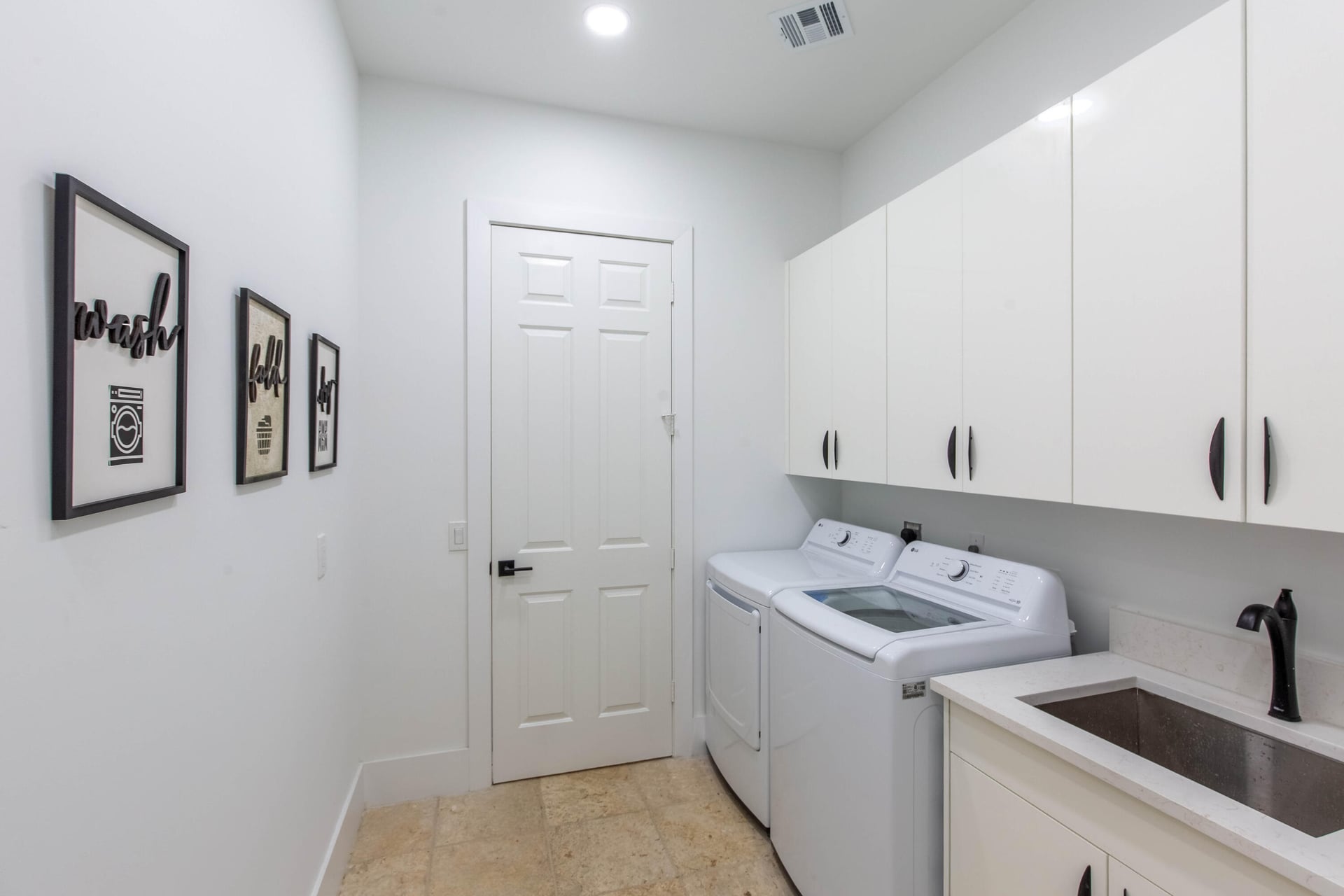 Eagles Landing Residence photo 30