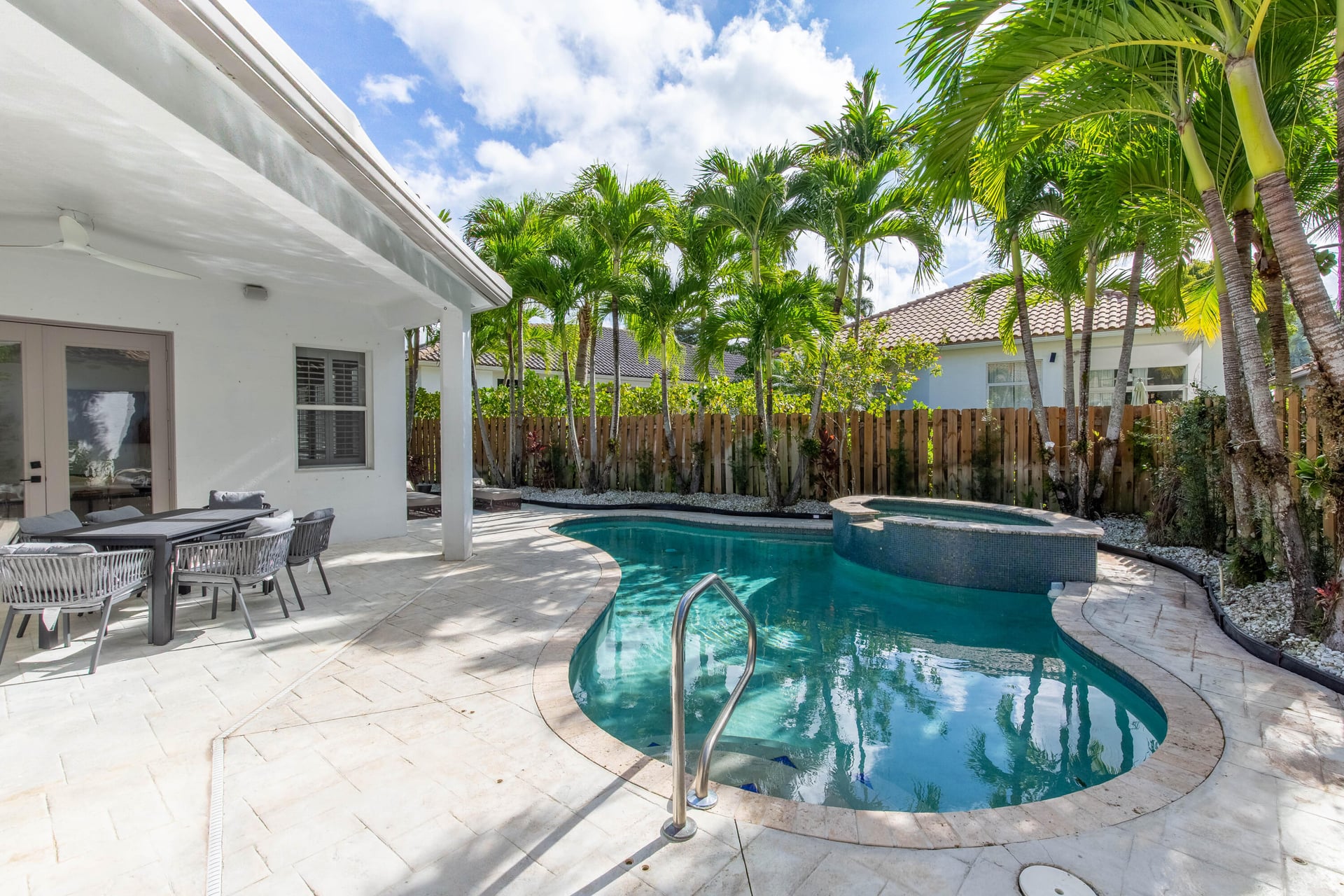 Eagles Landing Residence photo 34