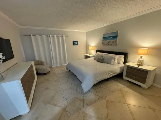 Tennis Lodges Wellington Unit 401 photo 10