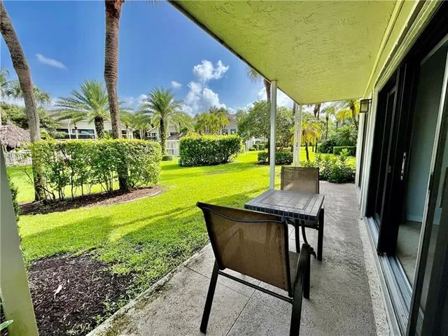 Tennis Lodges Wellington Unit 401 photo 14