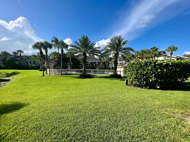 Tennis Lodges Wellington Unit 401 photo 16