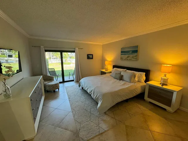 Tennis Lodges Wellington Unit 401 photo 18