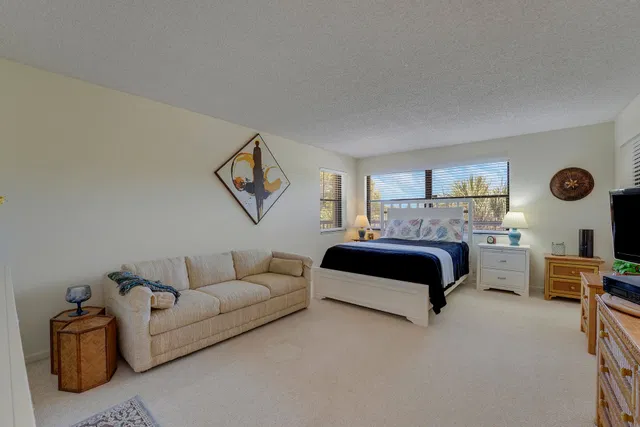 Unit 403 photo 30