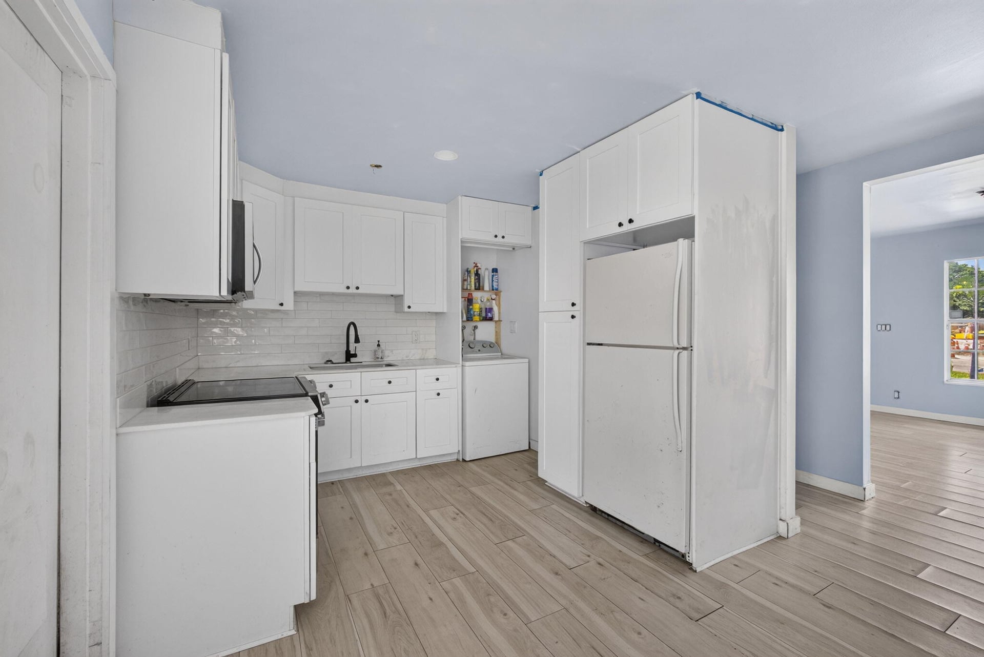  Residence photo 12