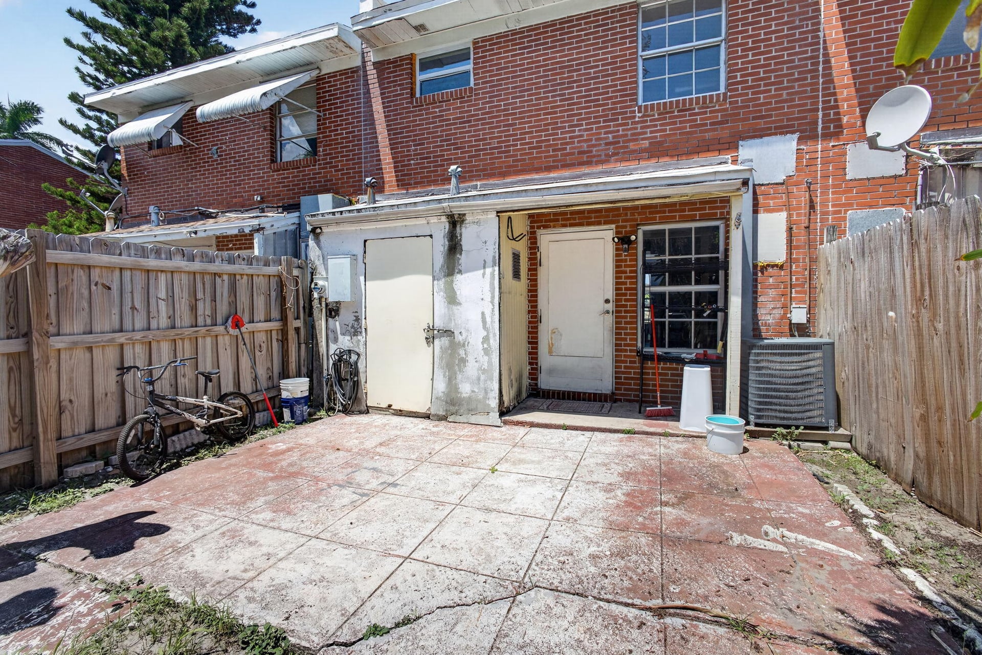  Residence photo 26