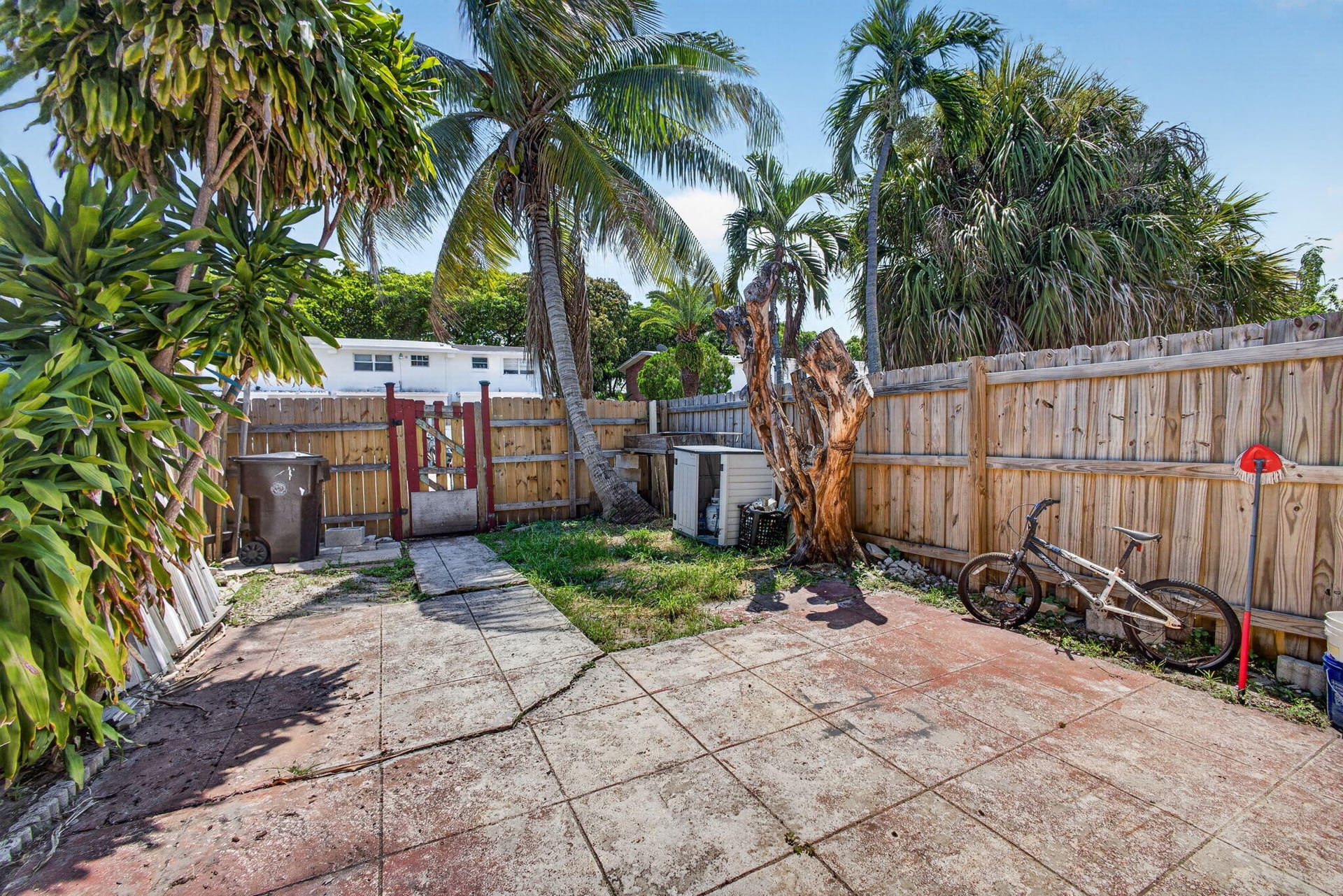  Residence photo 27