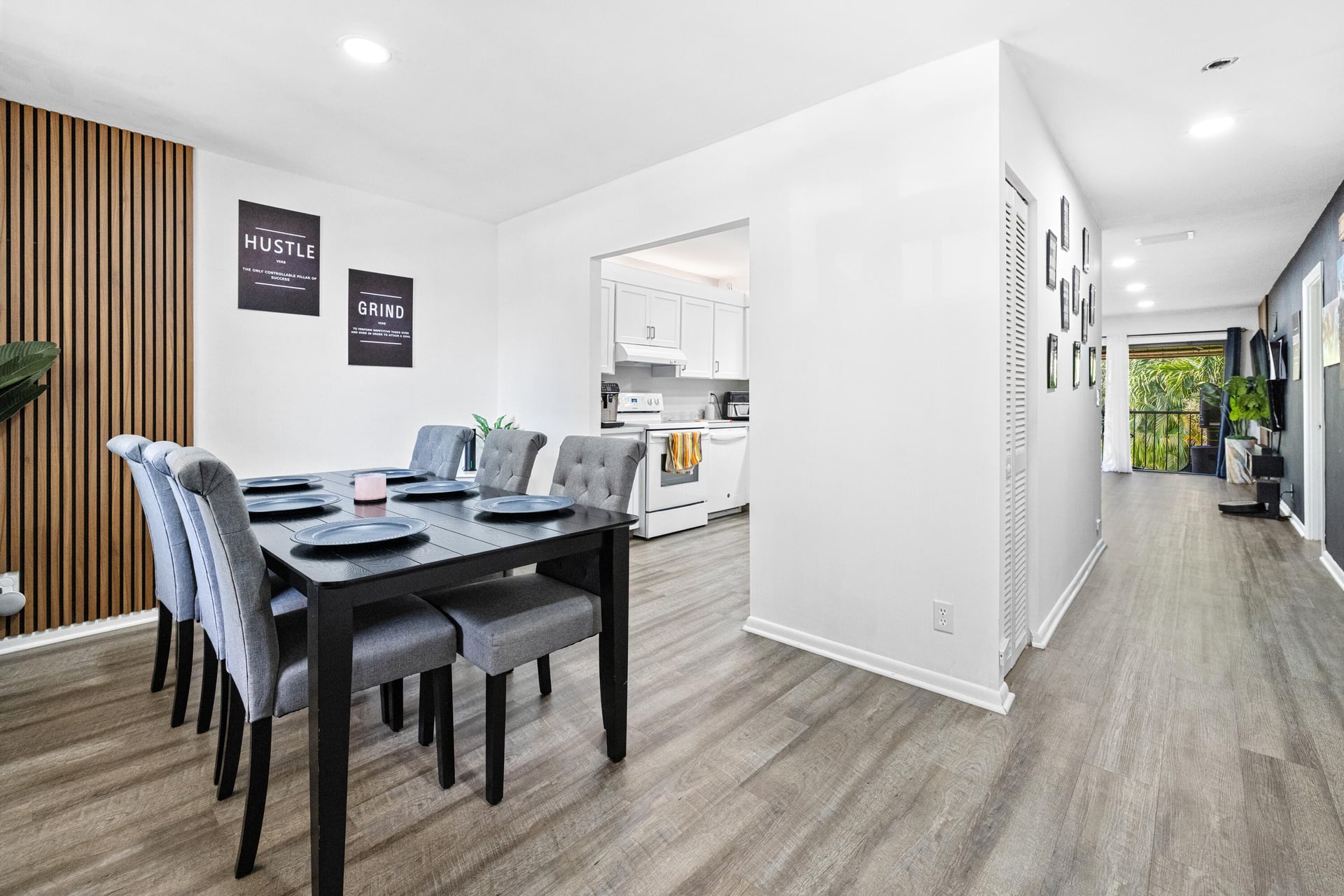 Unit 206 photo 9