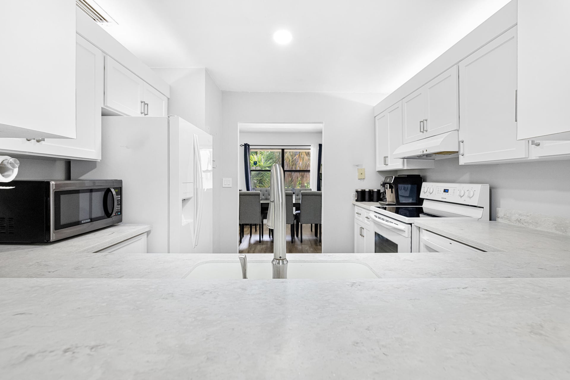 Unit 206 photo 14