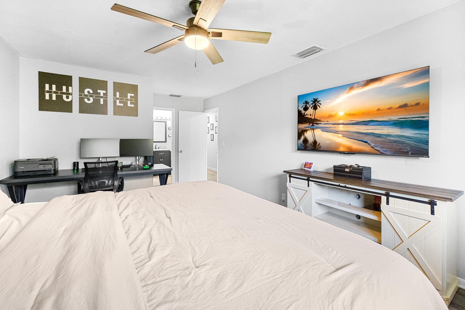 Unit 206 photo 16