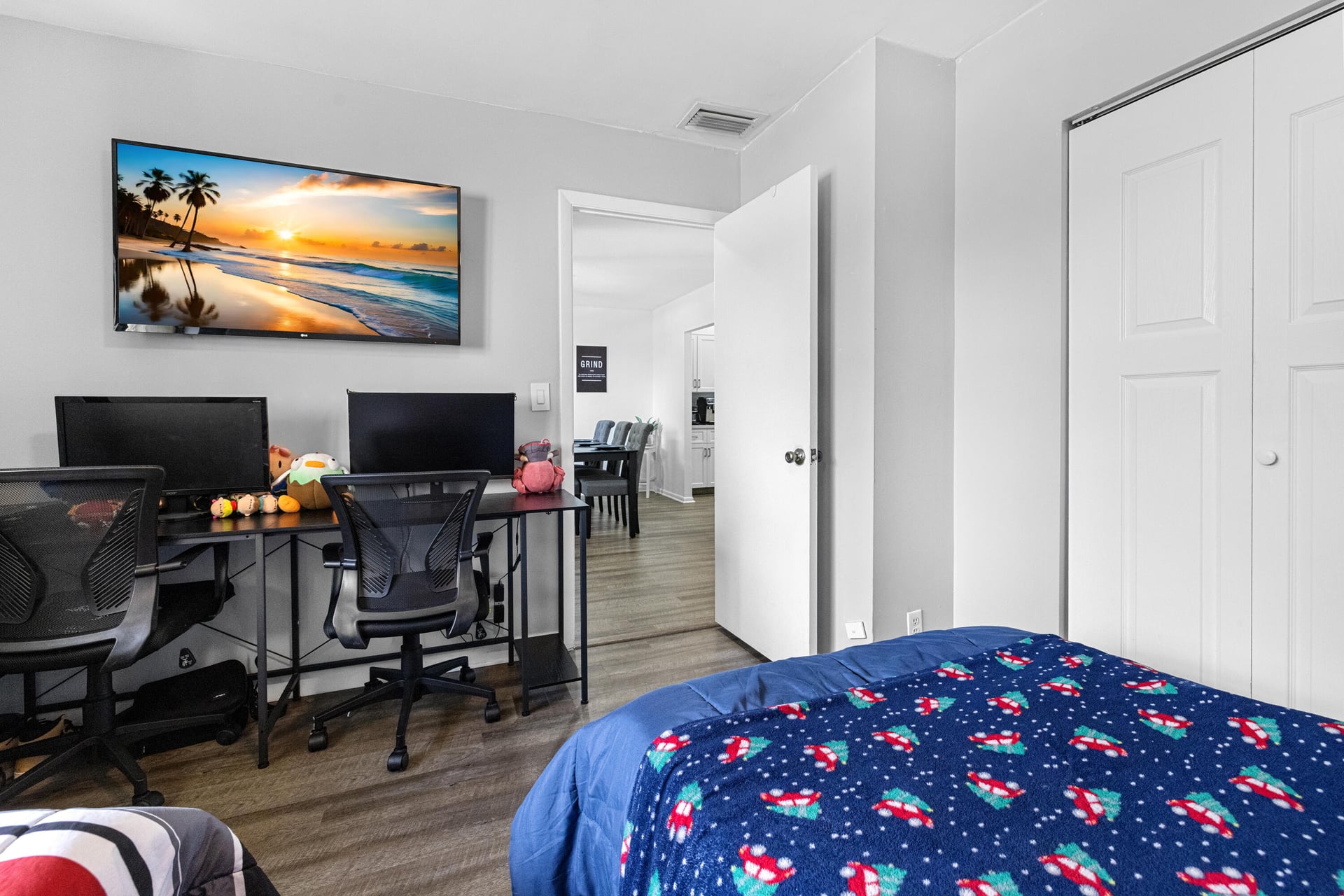 Unit 206 photo 20