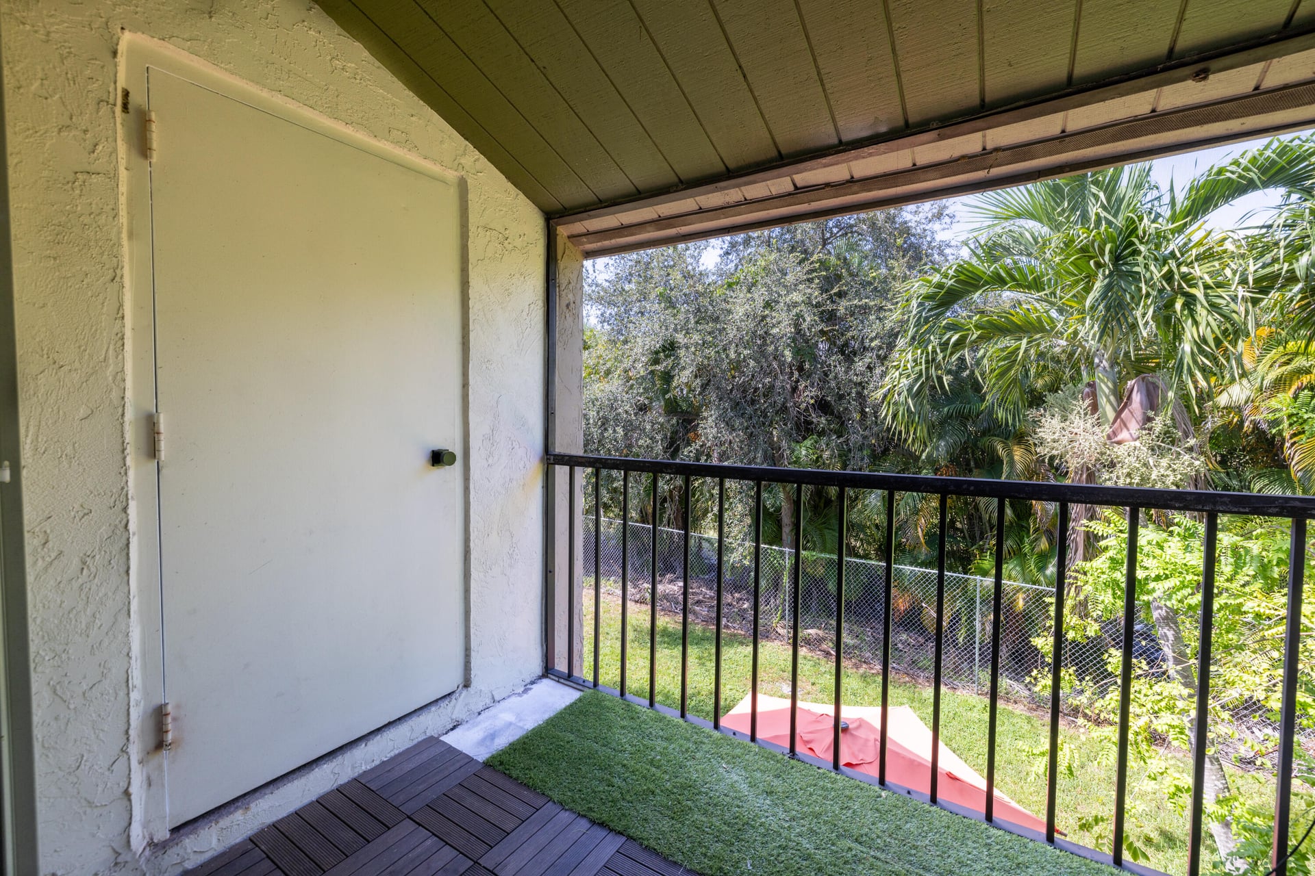 Unit 206 photo 23