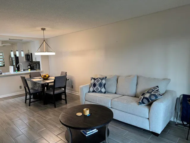  Unit 206 photo 6