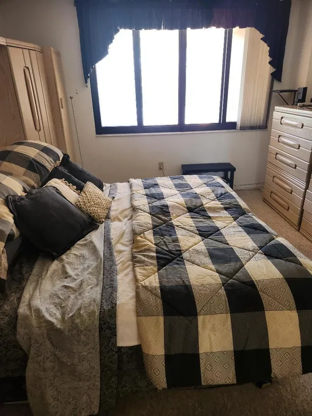 Unit 1206 photo 5