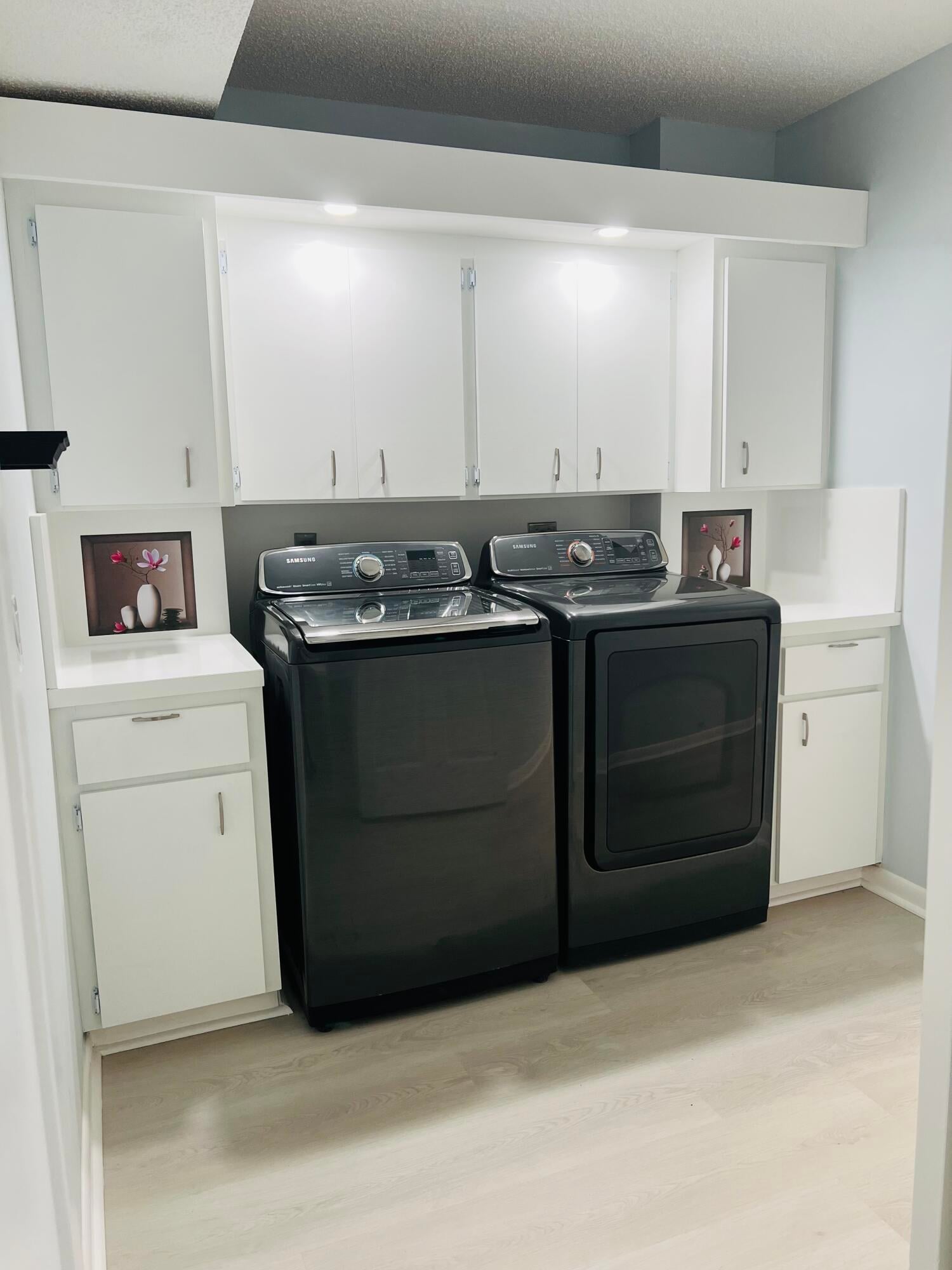 Unit 404 photo 21
