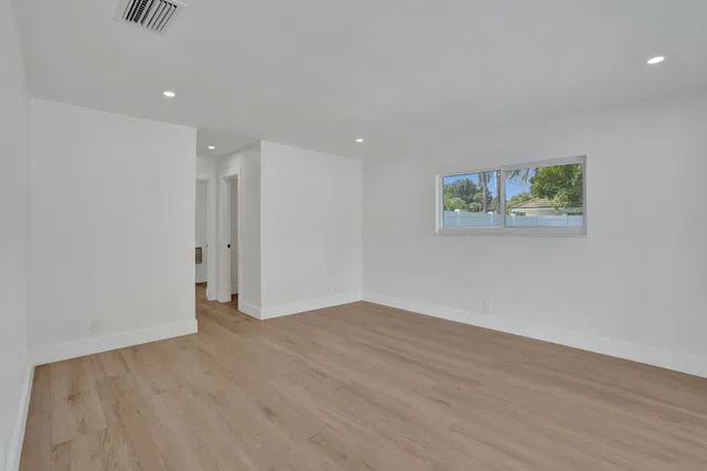 Residence photo 11