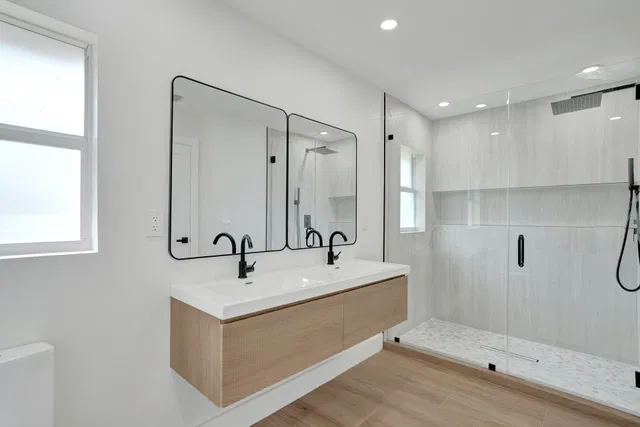 Residence photo 12