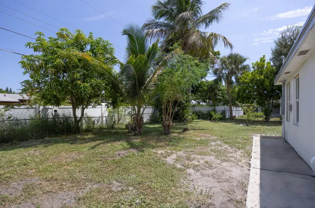 Residence photo 33