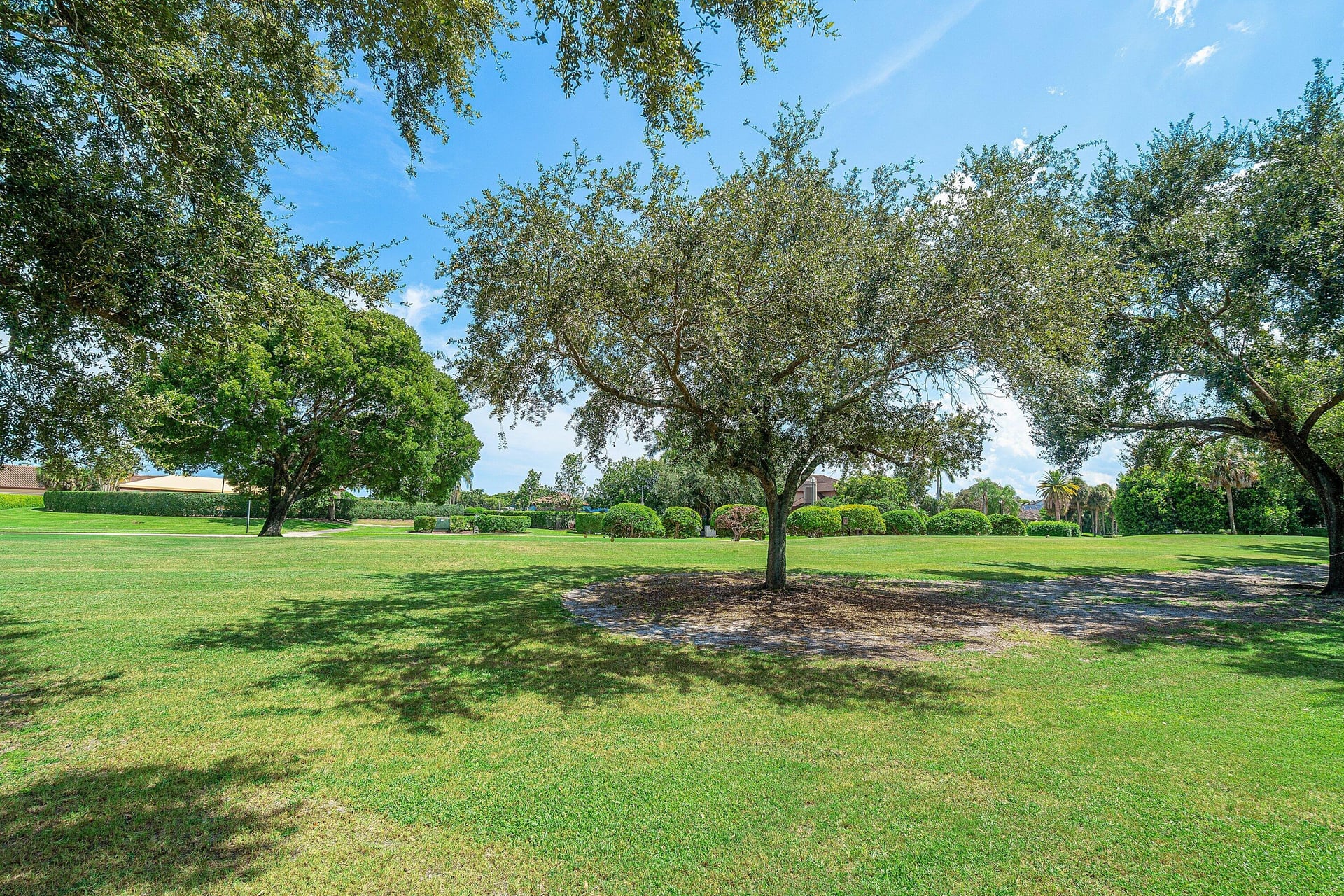 Residence photo 37