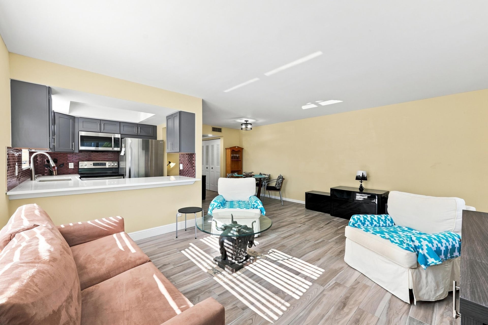 Residence photo 9