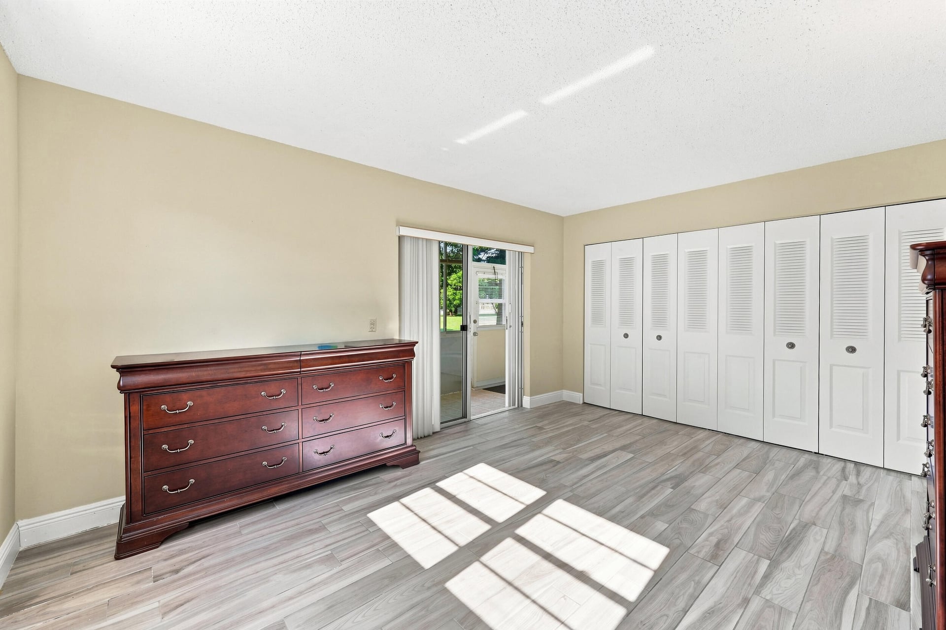 Residence photo 20