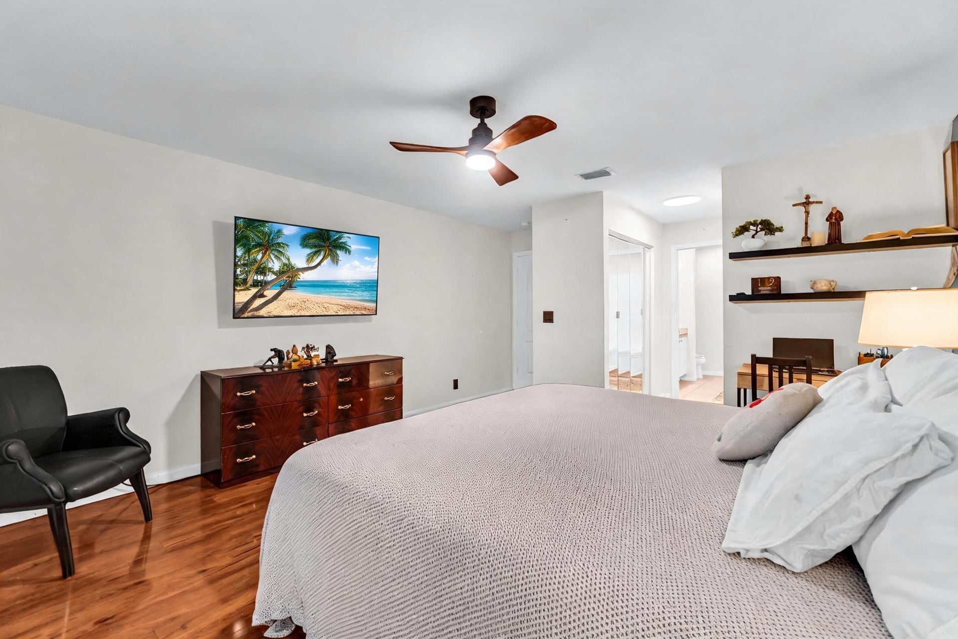 Residence photo 26