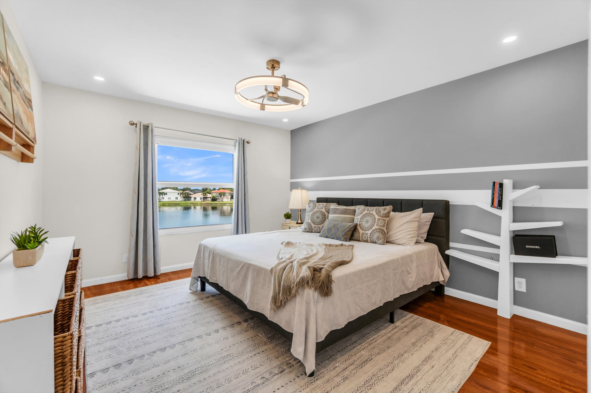 Residence photo 42