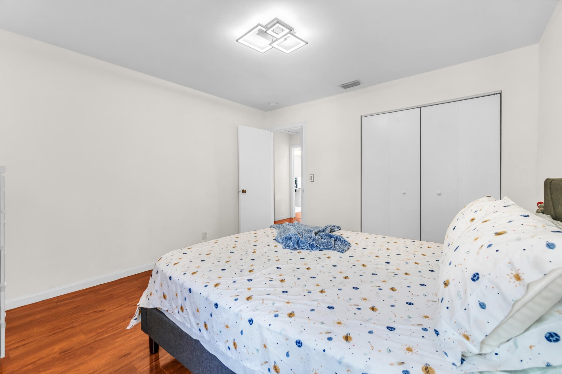 Residence photo 45