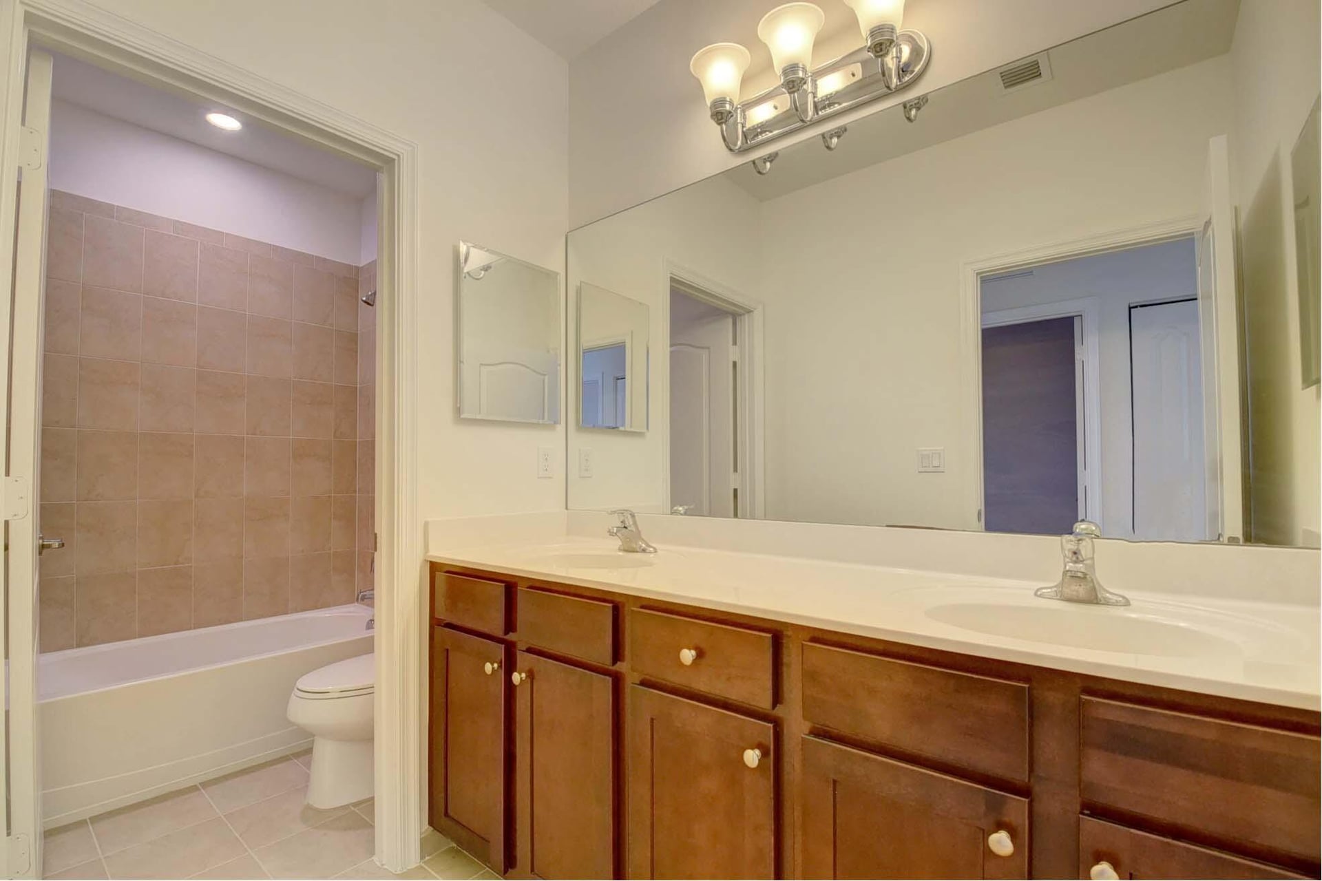  Residence photo 24