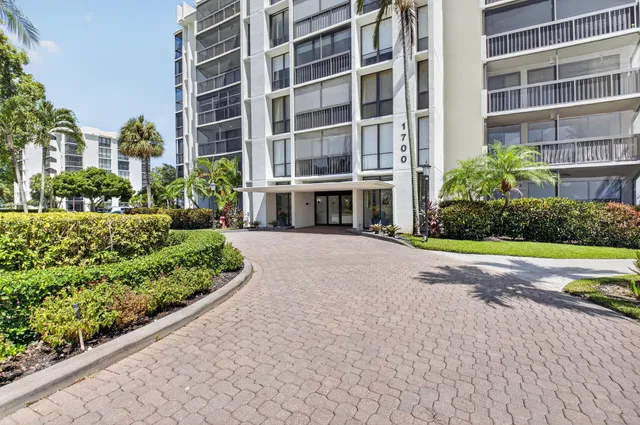 Boca West Country Club Residence photo 3