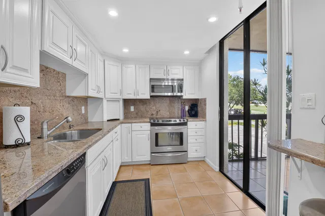 Boca West Country Club Residence photo 39