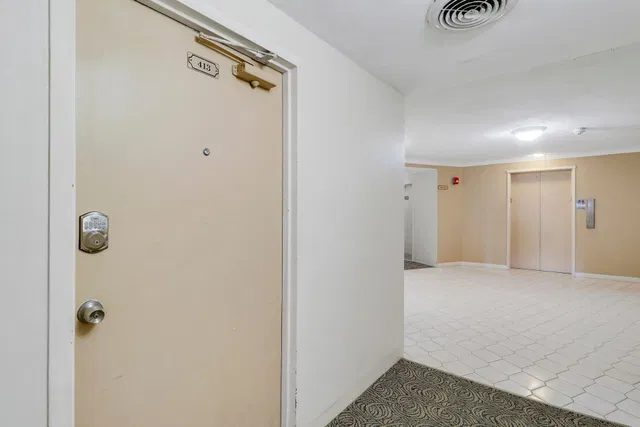 Old Northwood Unit 413 photo 6