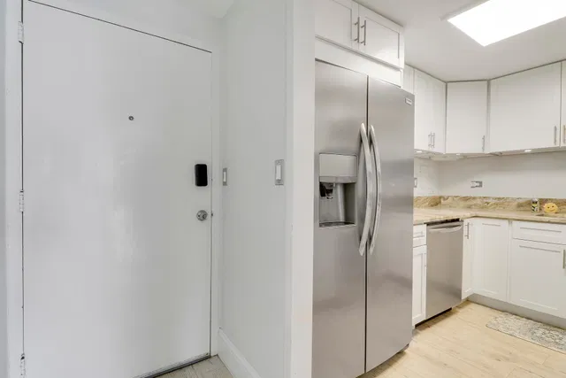 Old Northwood Unit 413 photo 7