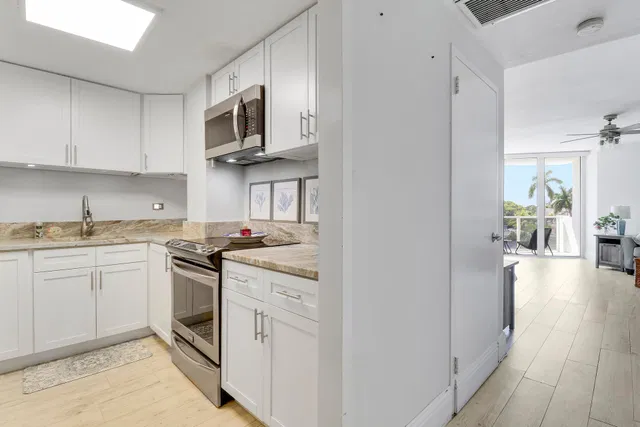 Old Northwood Unit 413 photo 8