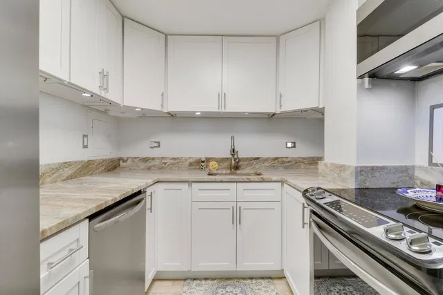 Old Northwood Unit 413 photo 9