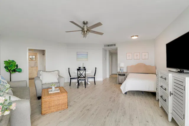 Old Northwood Unit 413 photo 13