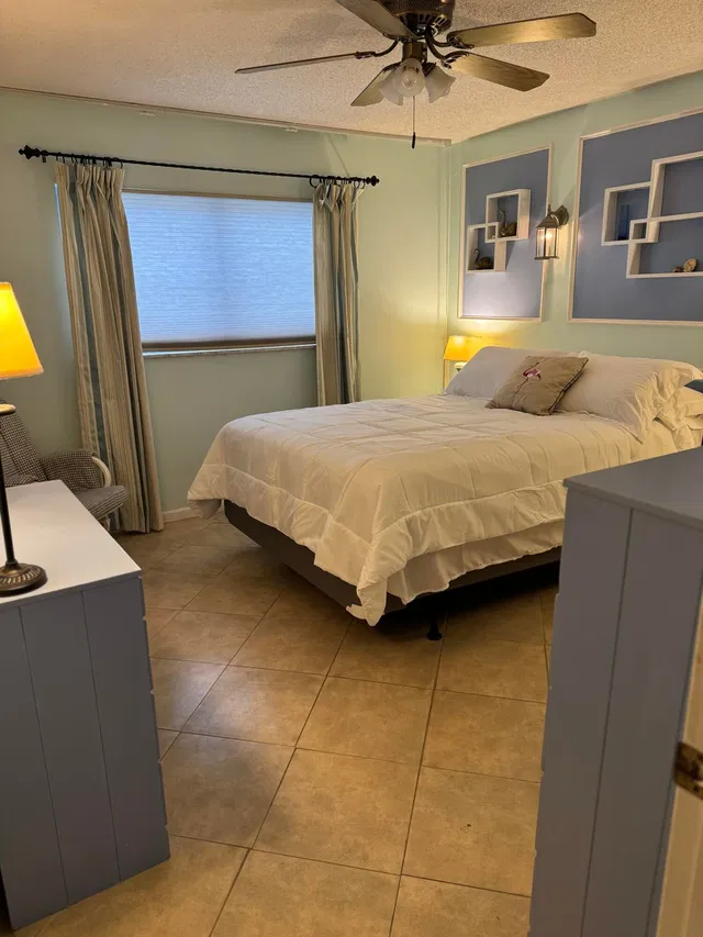 Unit D6 photo 18