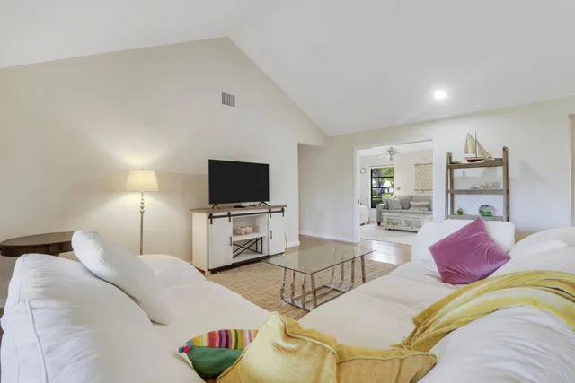 Mariner Sands Residence photo 18