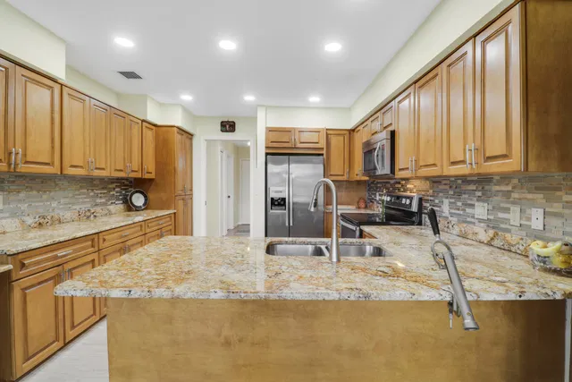Mariner Sands Residence photo 27