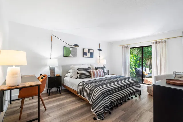 Unit 12621 photo 15