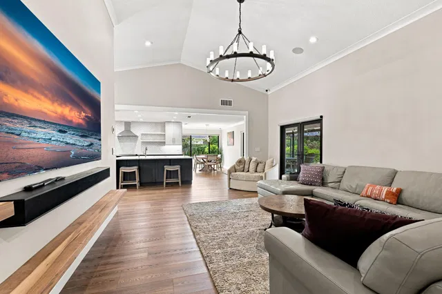Residence photo 9