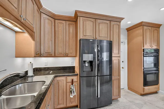Residence photo 12