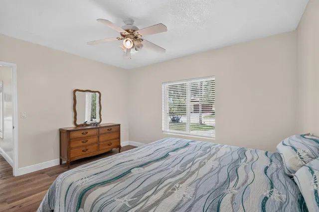 Residence photo 32