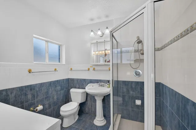 Residence photo 33