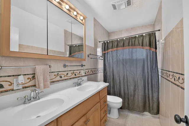 Residence photo 41